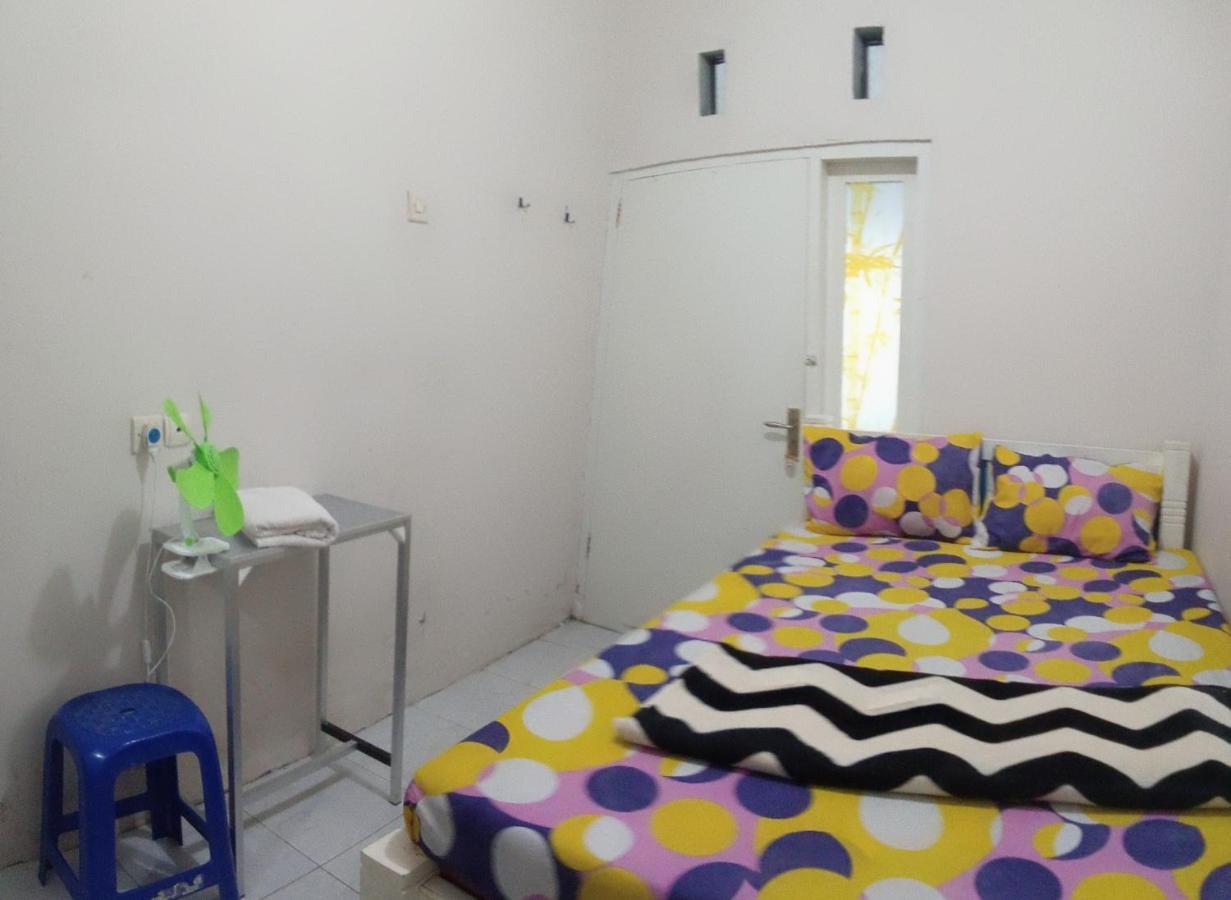 Ijen Transito Hotel Ketapang  Екстериор снимка