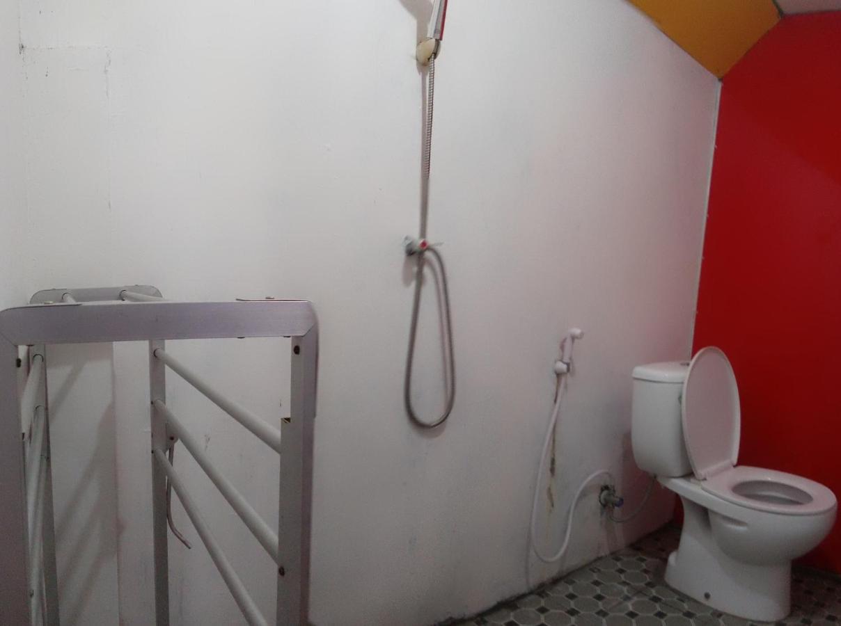 Ijen Transito Hotel Ketapang  Екстериор снимка